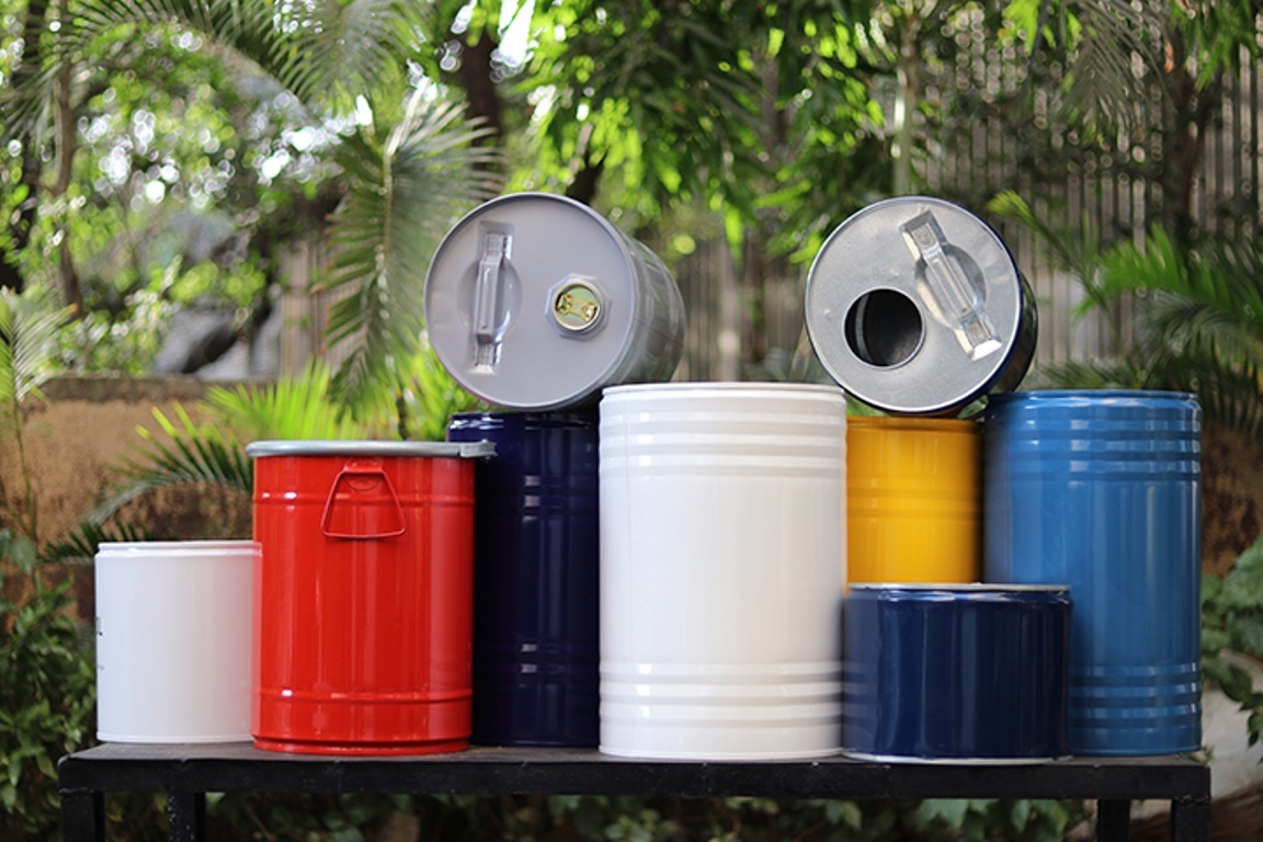 Yashraj Containeurs Ltd